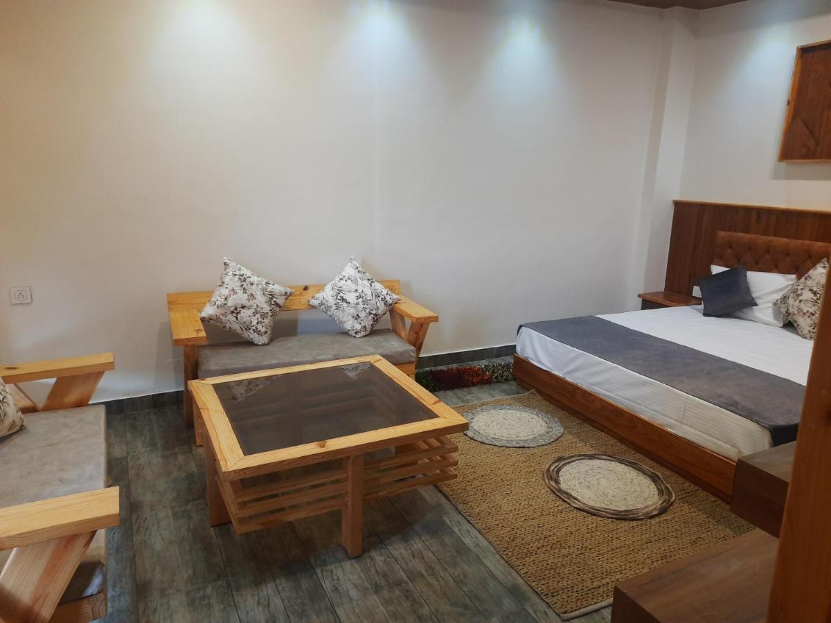 Trimounts-A Boutique Hotel & Wellnes Center In Tirthan Valley Banjār Exterior foto